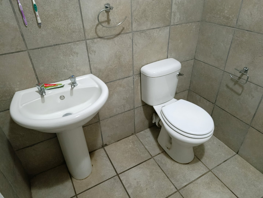 3 Bedroom Property for Sale in Langenhovenpark Free State